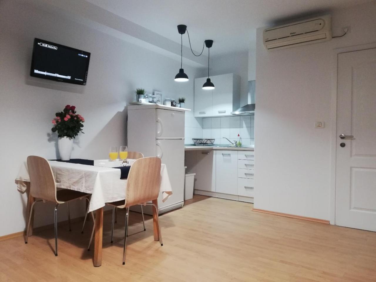 Apartment C, Free Parking *