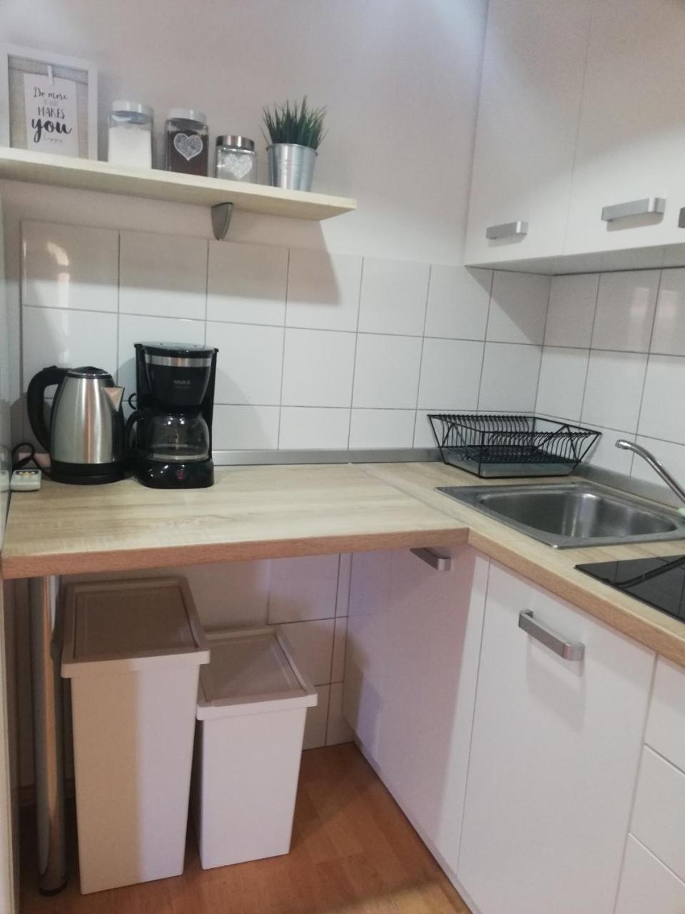 C, Free Parking Apartment *
